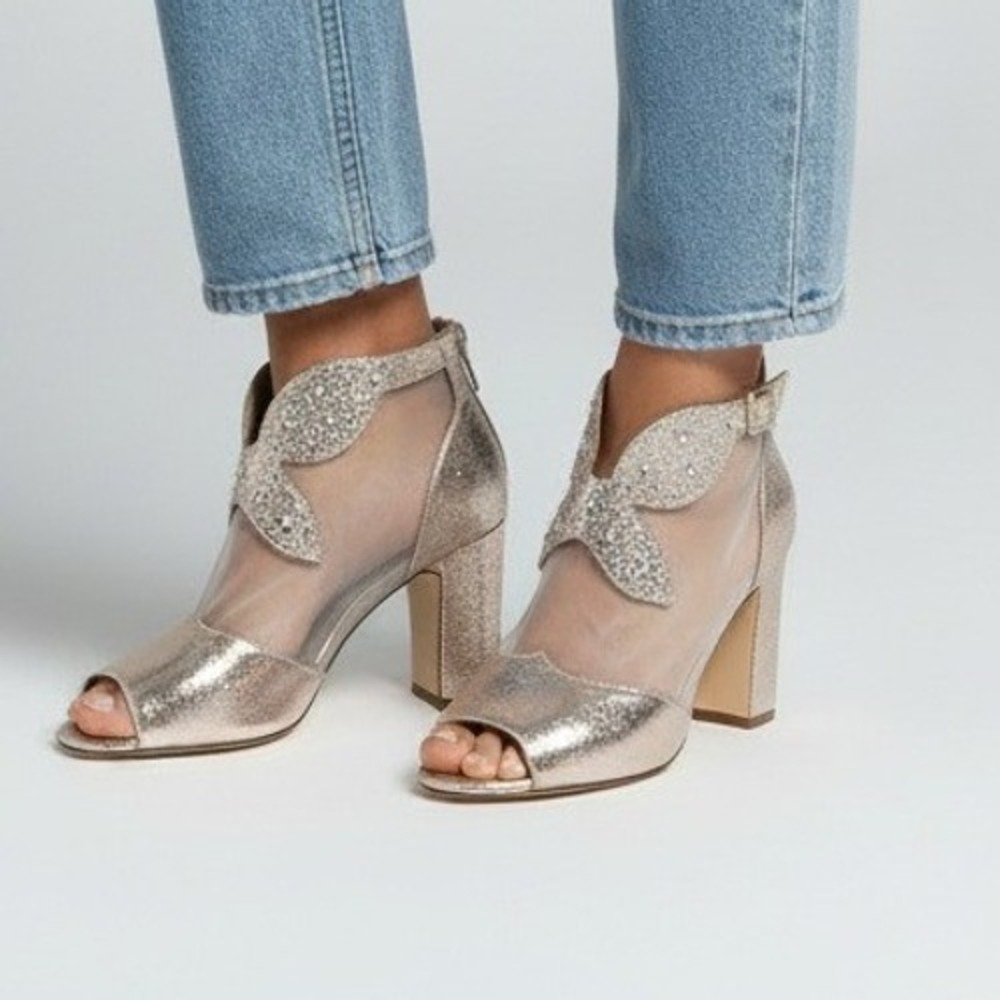 Midnight Velvet Champagne Gold Butterfly Rhinestone Mesh Peep Toe Booties‎ 9M